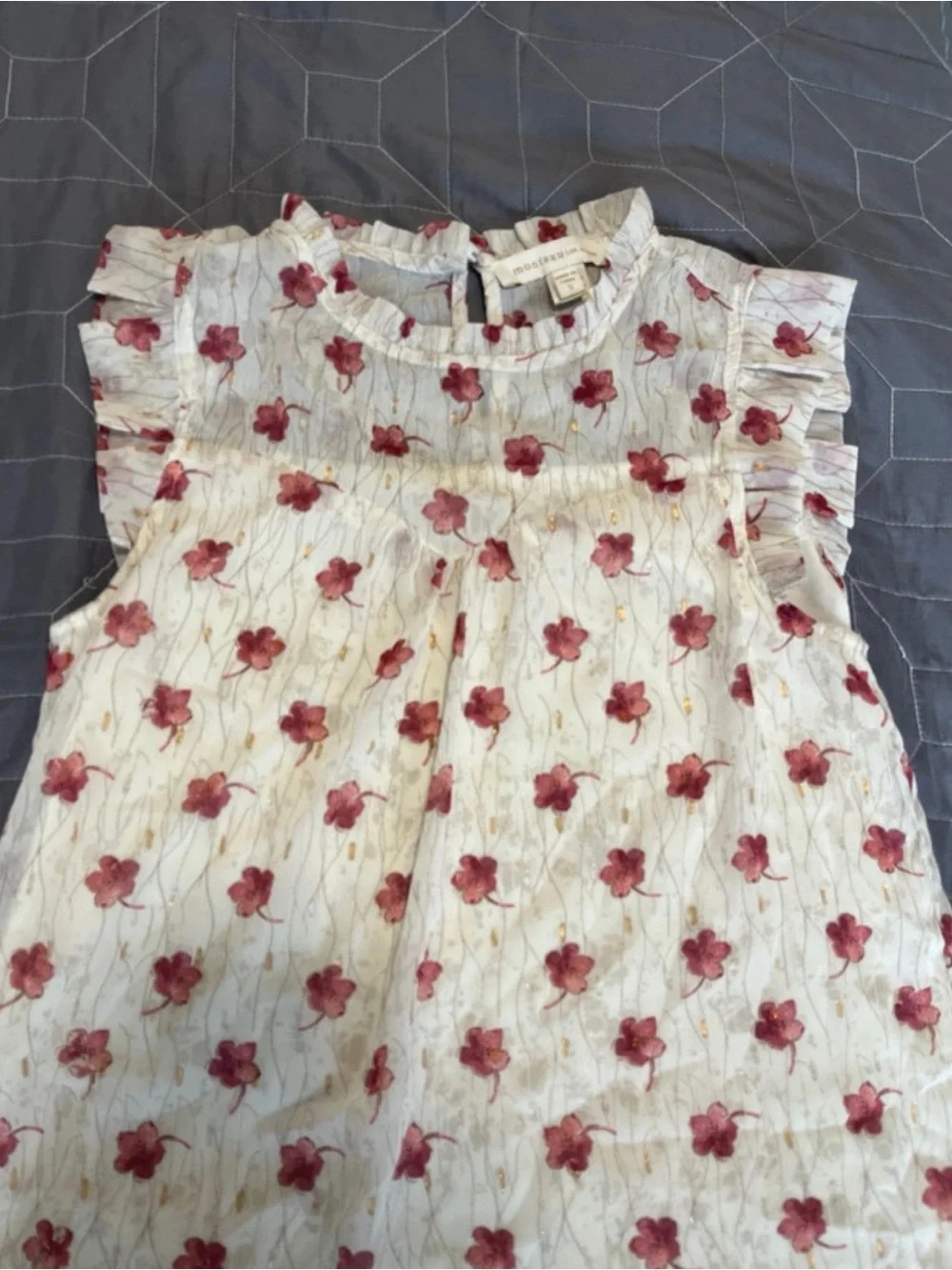 White Floral Ruffle Sleeve Top